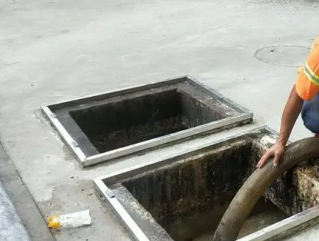 宋洛乡化粪池清理