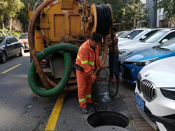 宋洛乡排污管道清淤